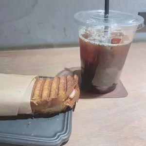 Beasty Coffee cafe laboratory（ビースティー コーヒー カフェ ラボラトリー）