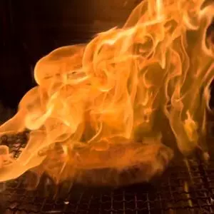 越谷ミート酒場 ビンゴ（【旧店名】肉のビンゴ）