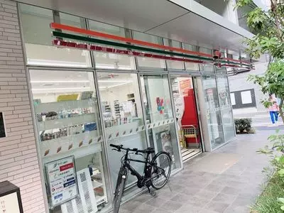 セブンイレブン 港区麻布十番1丁目店（SEVEN ELEVEN）