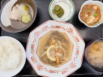 遊食倶楽部トークレスト