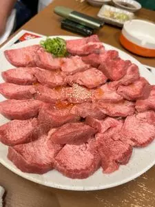 沼津ホルモン 竜まる