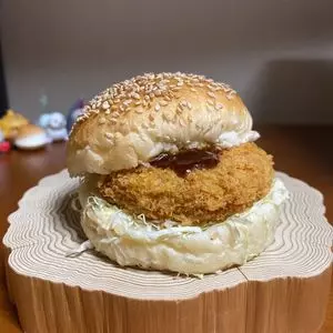 お花のパン屋さん FEEL 花の木店