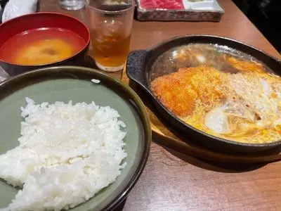 赤札屋 六本木店