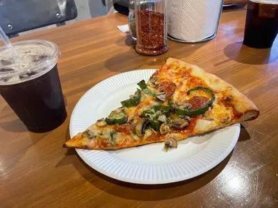THE PIZZA 下北沢店（ザ ピザ）