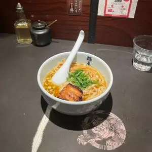 麺屋武蔵 虎嘯（こしょう）