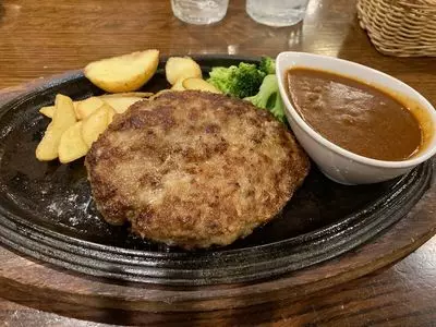 ニュートーキョー 第一生命ビル店