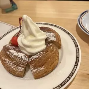 コメダ珈琲店 新宿三丁目店