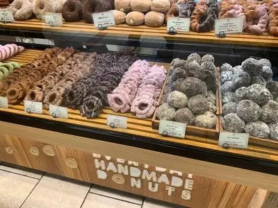 JACK IN THE DONUTS エキュート立川店（ジャックインザドーナツ）