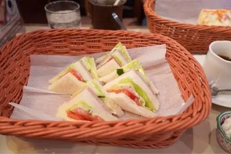 アロマ珈琲 八重洲店