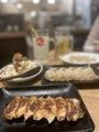 mamama__tさんが投稿した肉汁餃子と煮込みの酒場。しんちゃん 京橋に関する口コミの画像