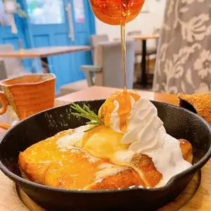 ジ アイランド カフェ（THE ISLAND CAFE）