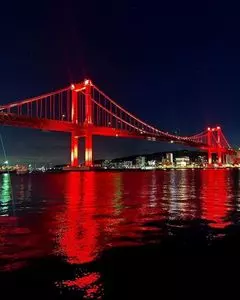 RED BRIDGE（レッド ブリッジ）
