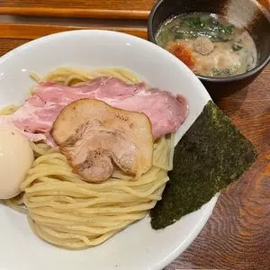 濃厚焼きあご煮干し つけ麺さか田