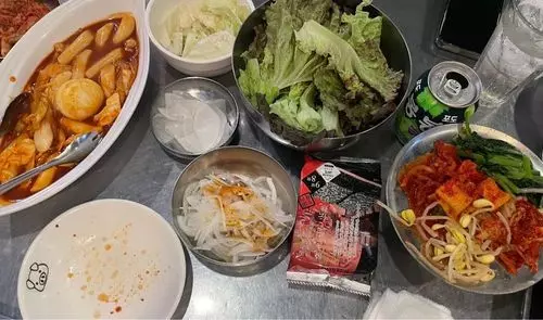 韓豚屋 浜松町店（ハンデジヤ） 3枚目