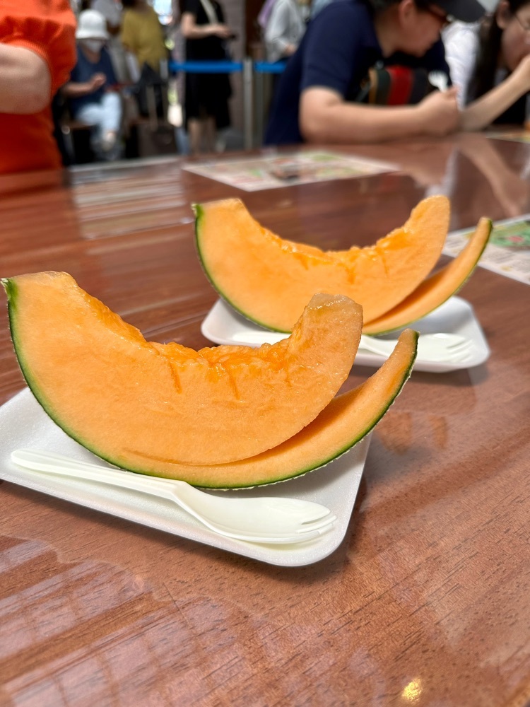 カフェメローネ