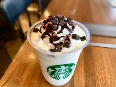 スターバックス・コーヒー ららぽーと豊洲サウスポート2F店（STARBUCKS COFFEE）