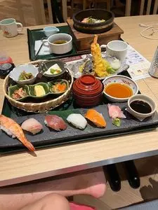 THE。一休（ザ。一休）