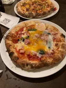 Pizza ＆ Wine BotoRu 本厚木駅前店（ボトル）