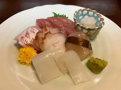 氷見の旬を食する味わいのホテル信貴館