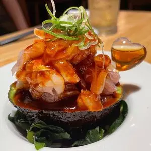 寿司と串とわたくし 三条大橋店