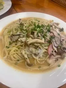 pasta & pizza SANTINI（パスタアンドピザ サンティーニ）