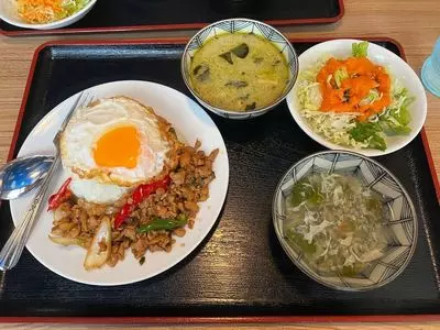 アジアン ダイニング アペクシャ（ASIAN DINING APEKSHA）