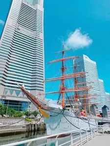 横浜みなと博物館と帆船日本丸