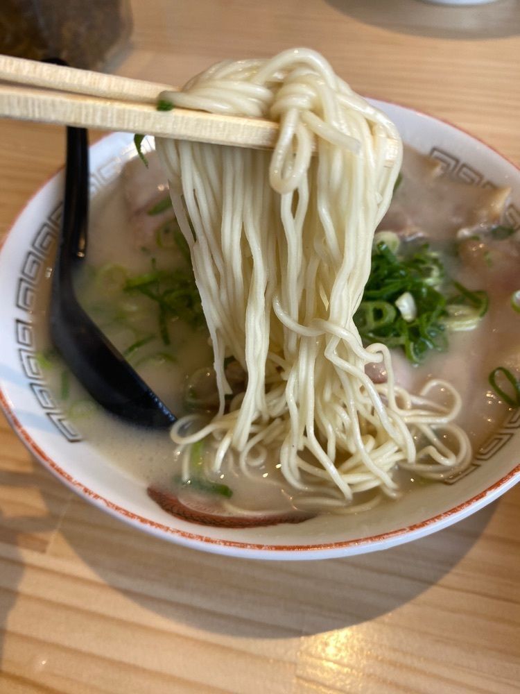 国民拉麺党大の介さんが投稿した長浜ラーメン 夜久野本店（ながはまらーめん）に関する口コミの画像