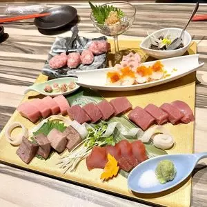 本鮪 日本酒BAR　吟醸くらうど 京都駅前店