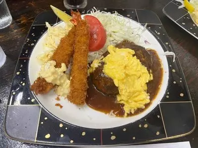 なんじゃろ 本店