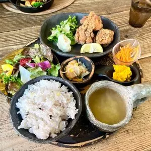 スマイルマーケット（SMILE MARKET × CAFE & BAL）