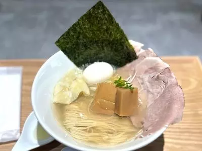 麺逢 KATAJIKENAI（カタジケナイ）