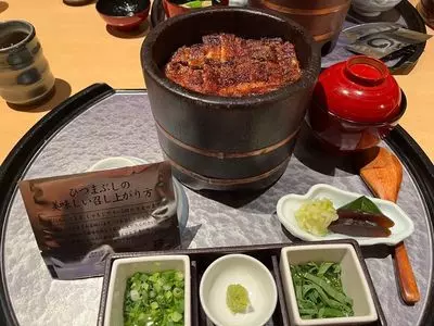 まるや本店 名駅店（○や）