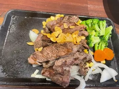 いきなりステーキ 新宿2丁目店