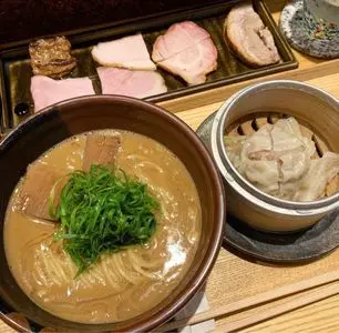 中華蕎麦 とみ田