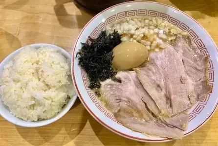 背脂煮干中華そば 和市