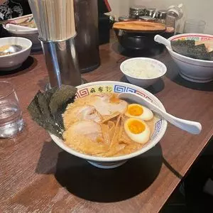 麻布ラーメン　麻布十番店