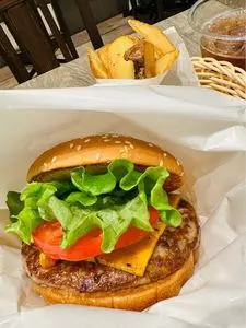 FRESHNESS BURGER 仙台駅店（フレッシュネスバーガー）