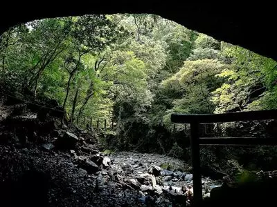 安河原（ヤスガワラ）