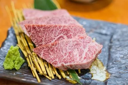 炭火焼肉 牛和鹿 本店（スミビヤキニク ウシワカ）