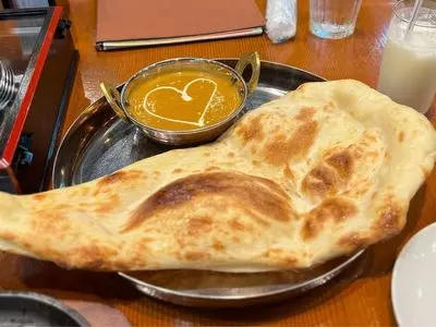 リスタ（RISHTA）