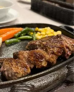 ステーキハウス 88 国際通り店（ハチジュウハチ）