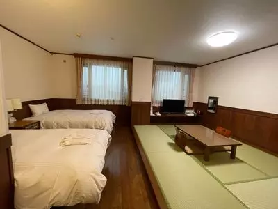 旅の宿らくちん 2枚目