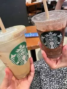 スターバックス・コーヒー 新橋駅前店（STARBUCKS COFFEE）