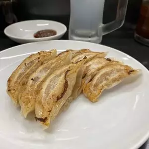 ぎょうざの店 ひょうたん 三宮店（瓢たん）