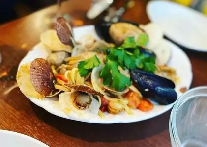 トラットリア・築地パラディーゾ（【旧店名】築地 ロ・スコーリオ　）