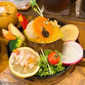 タケウチ 神保町本店(TAKEUCHI) 3枚目