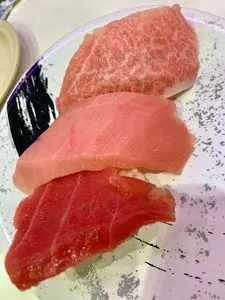 回転寿司 みさき 大山店