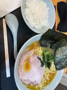 ラーメン見田家