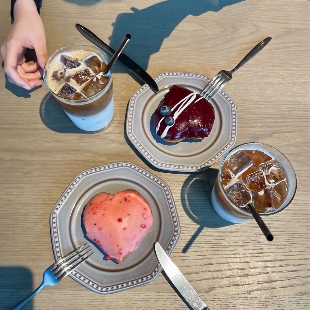 Have a good day :)さんが投稿したRACINES DONUT&ICE CREAM 青山店（ラシーヌ ドーナツアンドアイスクリーム）に関する口コミの画像